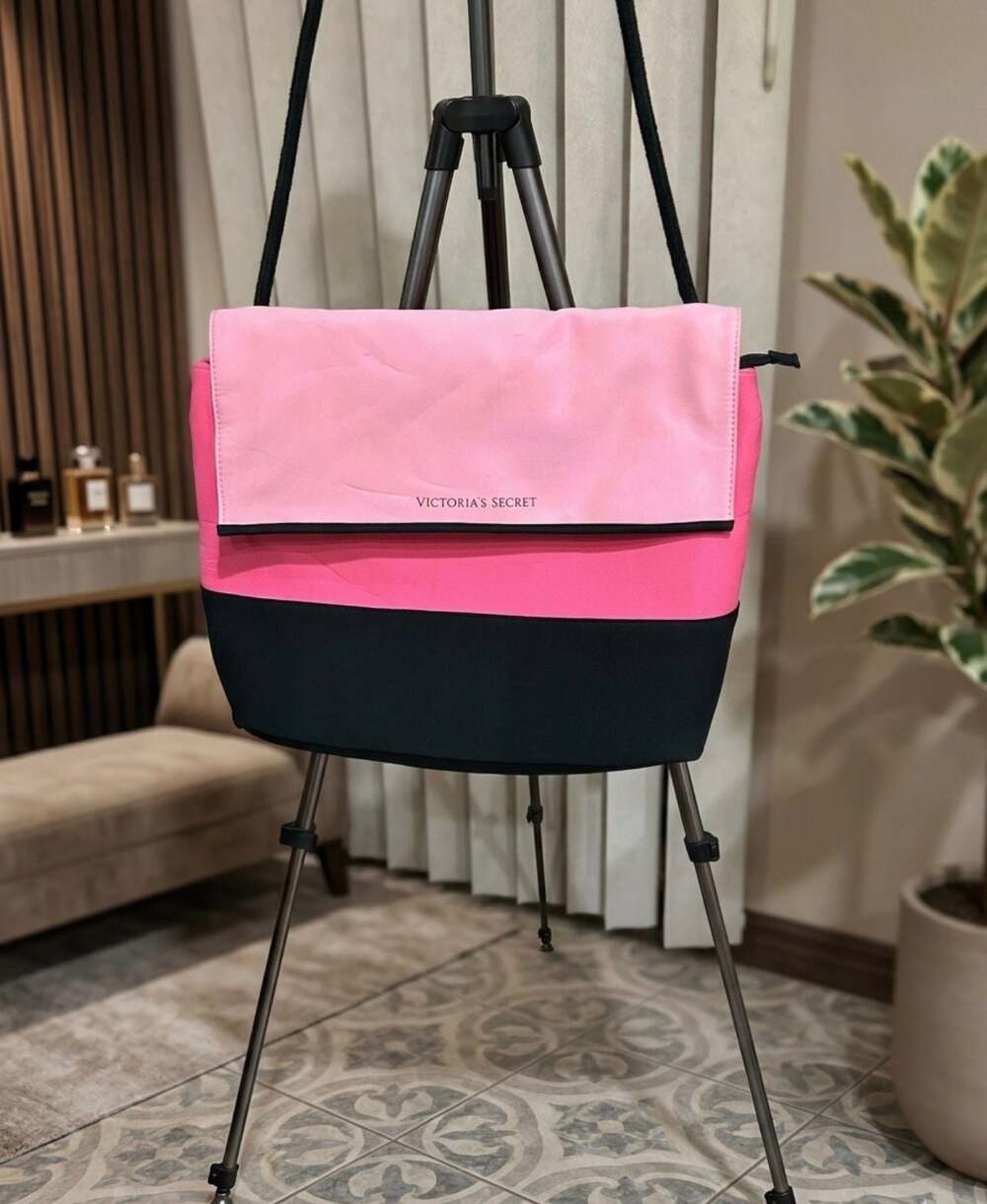 Victoria's Secret Pink and Black Neoprene Insulated Cooler Tote Bag